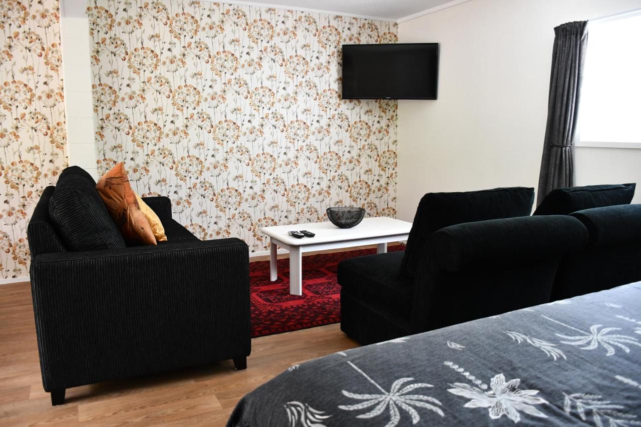 Large Studio With Private Patio, Sky Tv & Wifi Villa Mount Maunganui Exterior photo